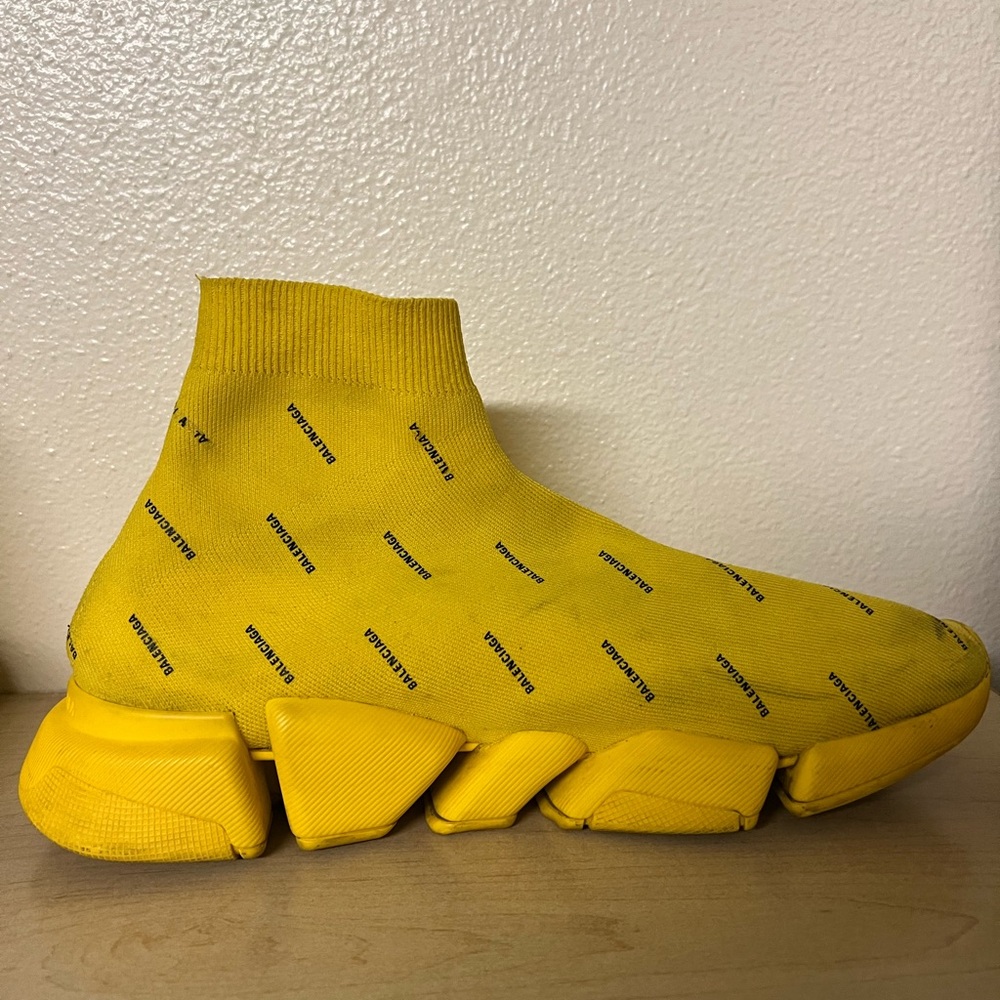 Balenciaga Speed Runner 2.0 All-Over Print -Yellow